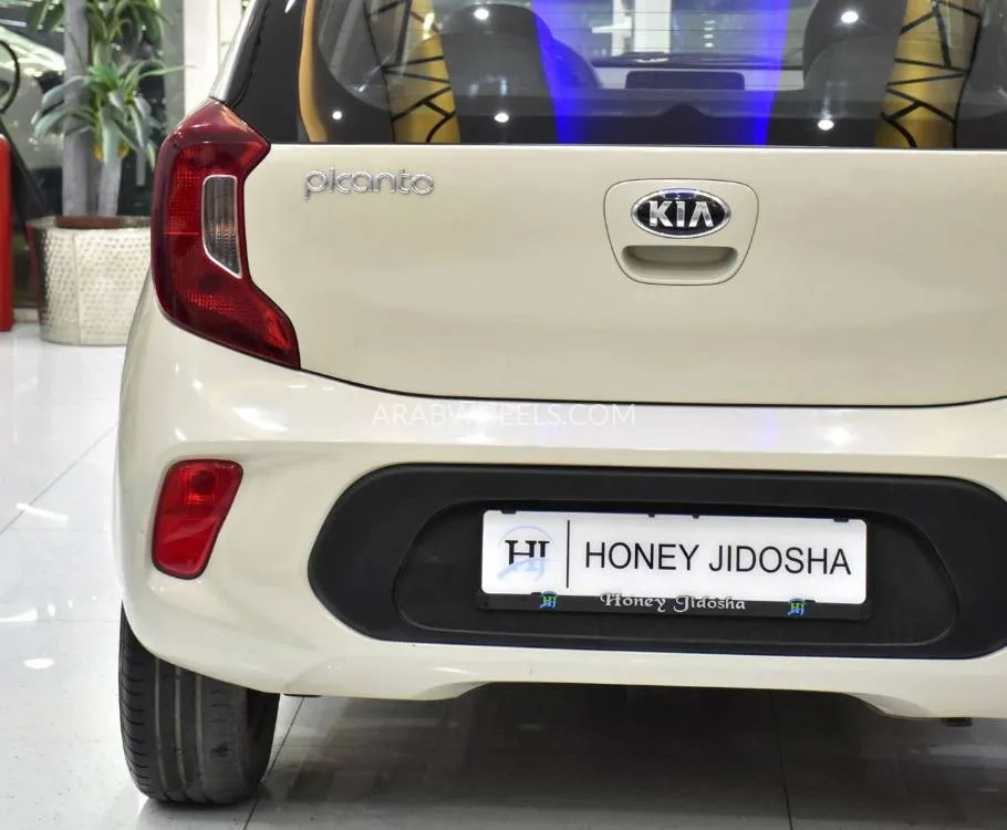 Kia Picanto 2020 for Sale in Dubai Image-7