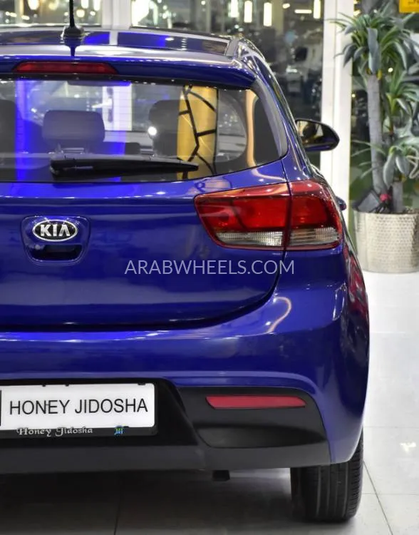 Kia Rio 2020 for Sale in Dubai Image-9