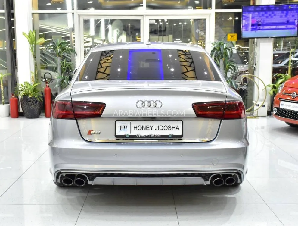 Audi S6 2016 for Sale in Dubai Image-5