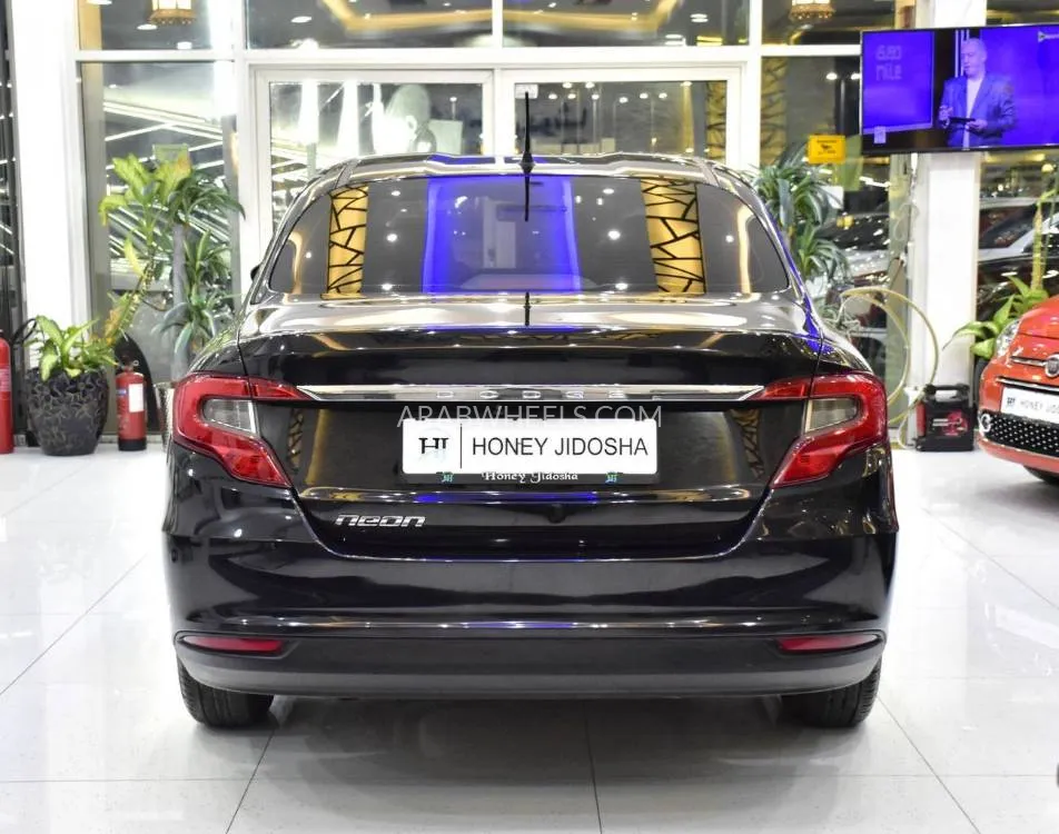 Dodge Neon 2017 for Sale in Dubai Image-5