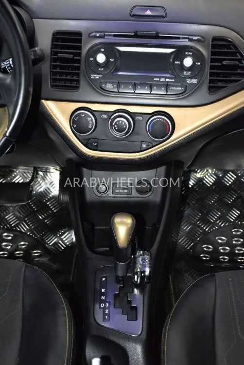 Kia Picanto 2015 for Sale in Dubai Image-14