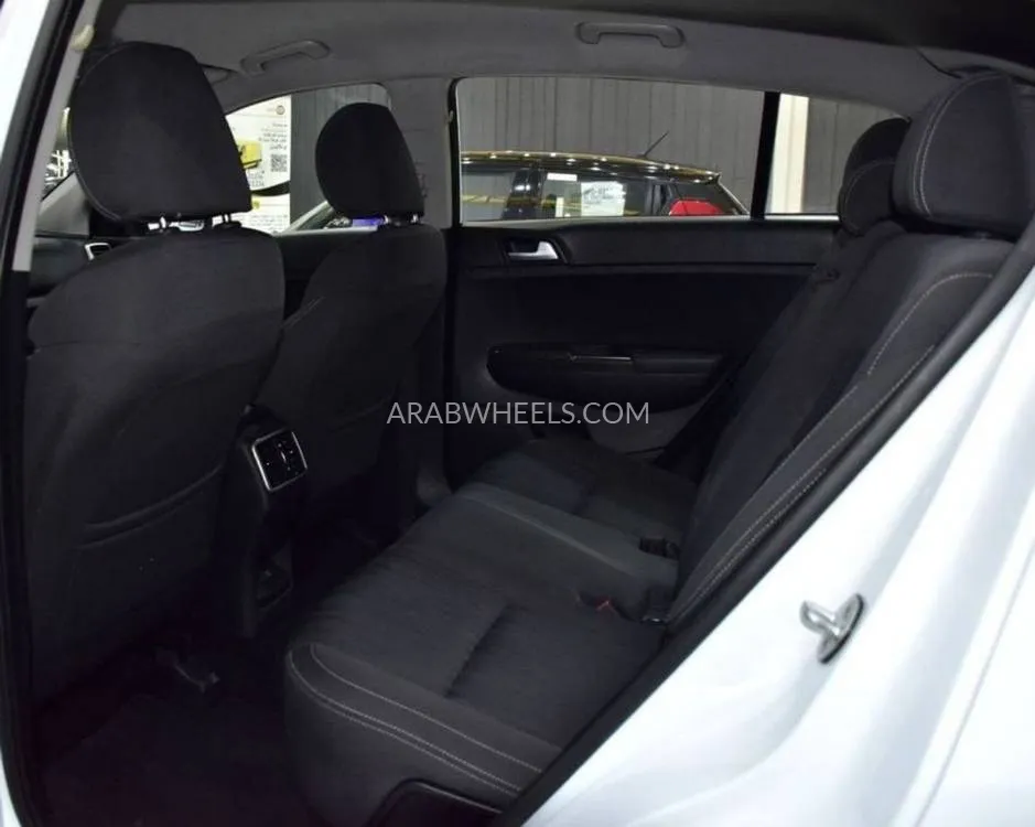 Kia Sportage 2017 for Sale in Dubai Image-15