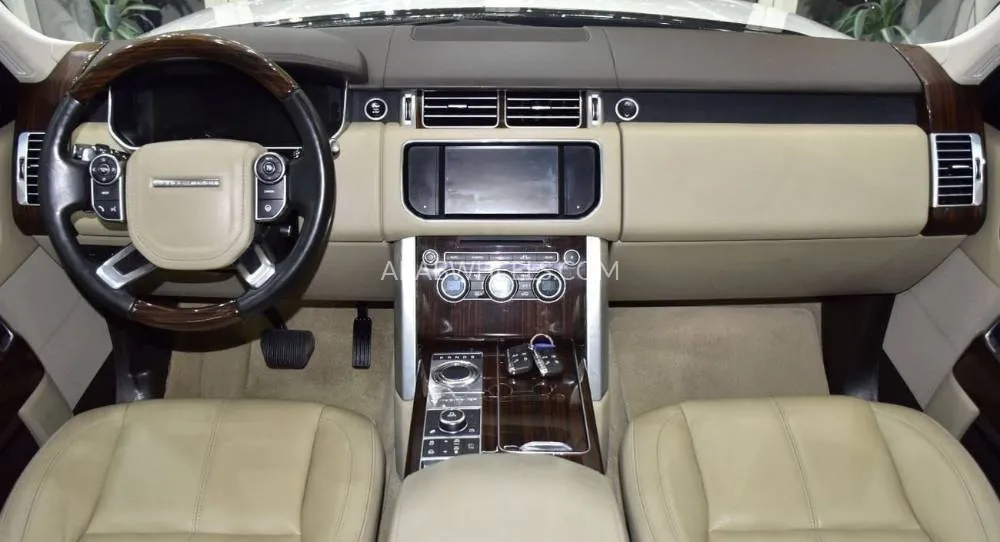 Land Rover Range Rover 2016 for Sale in Dubai Image-11