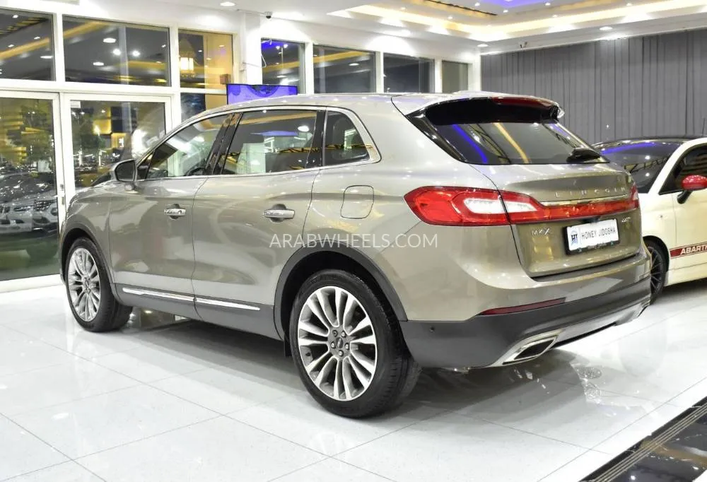 Lincoln MKX 2016 for Sale in Dubai Image-7