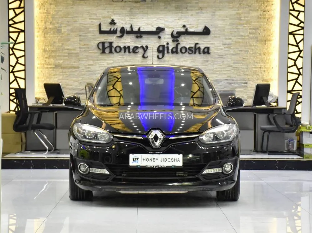Renault Megane 2015 for Sale in Dubai Image-2