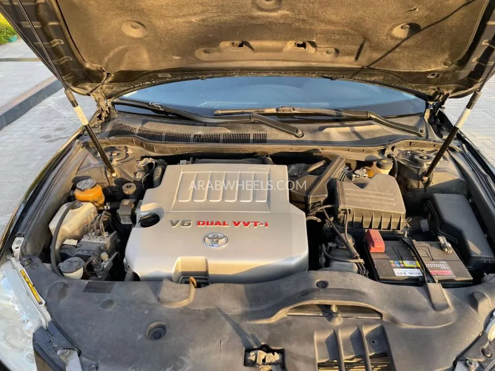 تويوتا أوريون 2010 for Sale in عجمان Image-4