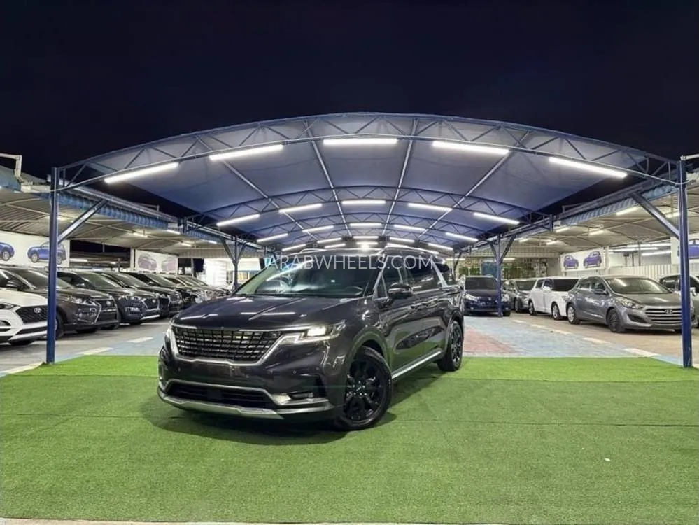 Kia Carnival 2021 for Sale in Ajman Image-3