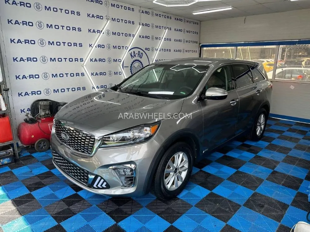 Kia Sorento 2019 for Sale in Ajman Image-1