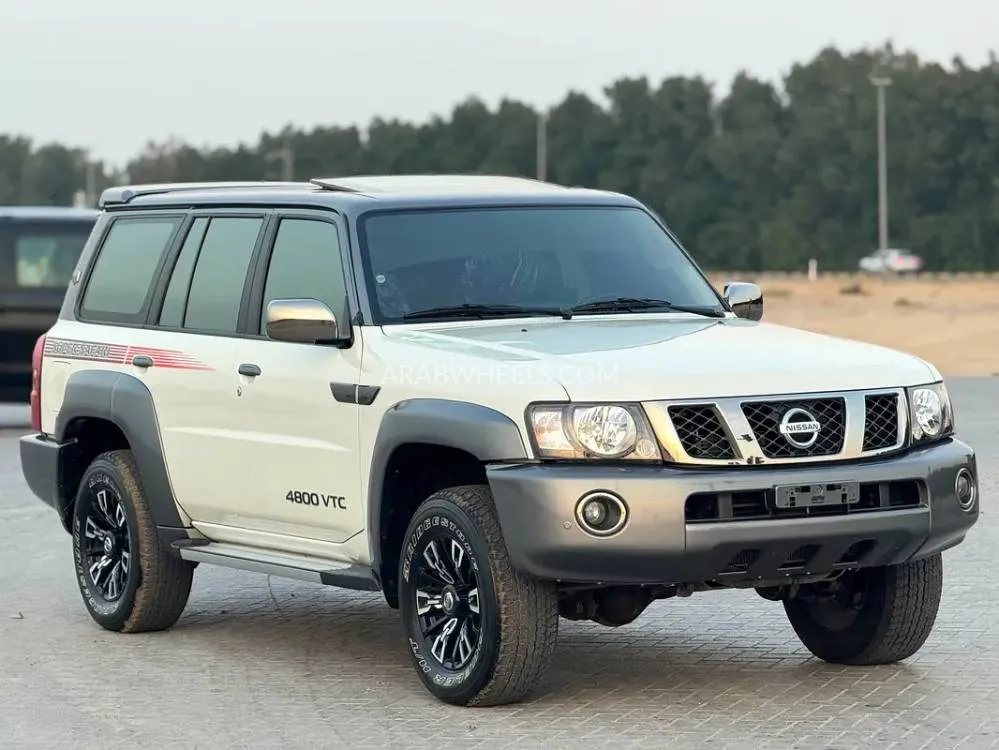 Nissan Patrol 2024 for Sale in Sharjah Image-2