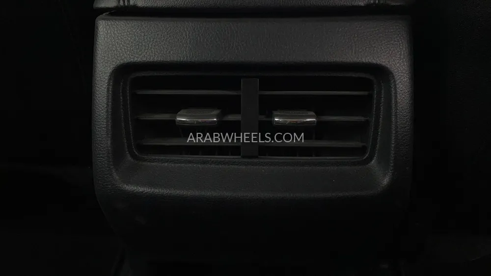 Ford Edge 2019 for Sale in Dubai Image-24