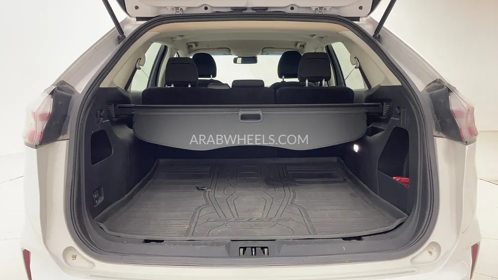 Ford Edge 2019 for Sale in Dubai Image-27