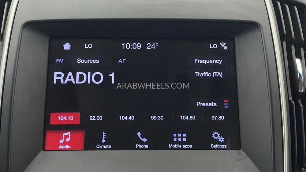 Ford Edge 2019 for Sale in Dubai Image-32