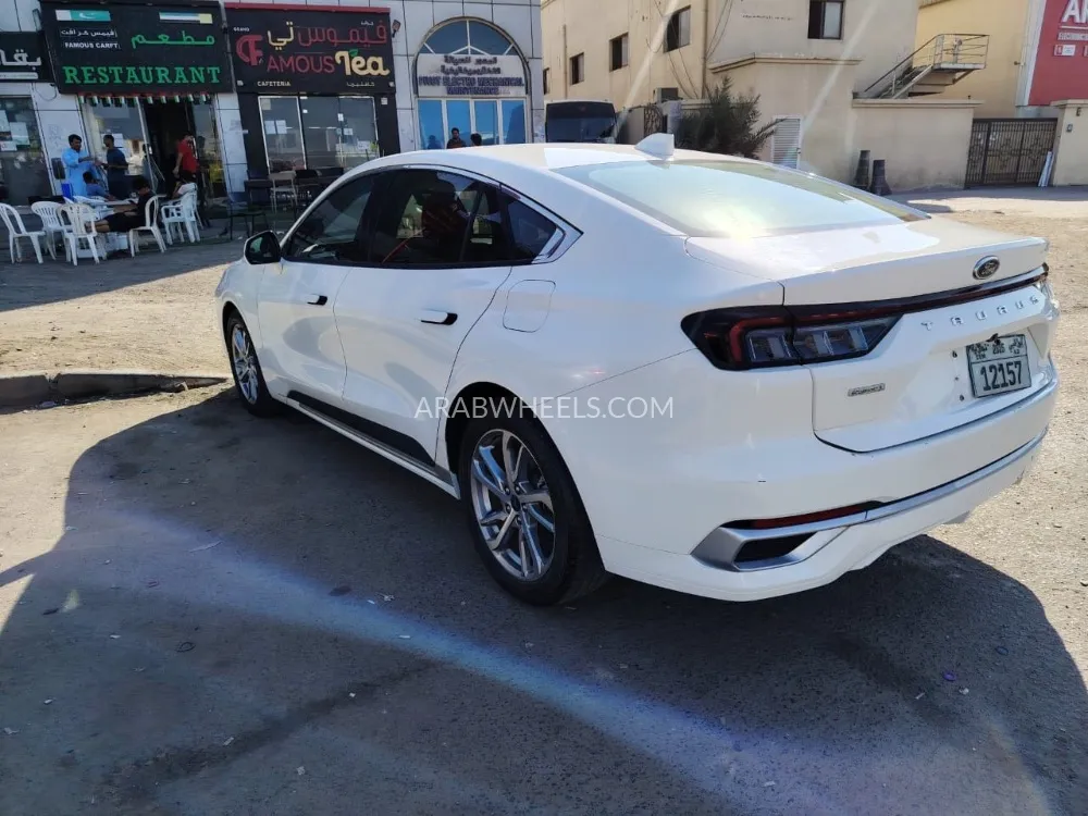 Ford Taurus 2023 for Sale in Abu Dhabi Image-3