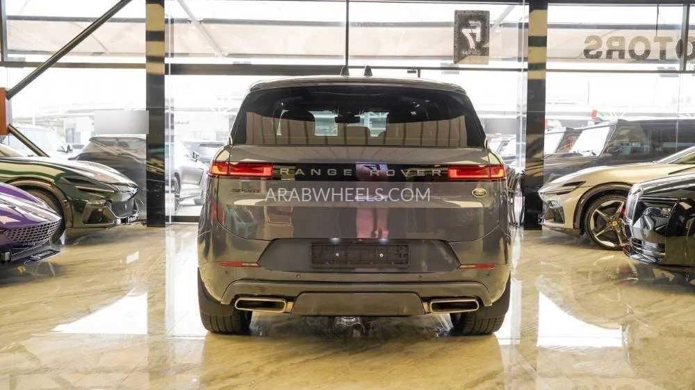 Land Rover Range Rover Sport 2023 for Sale in Dubai Image-16