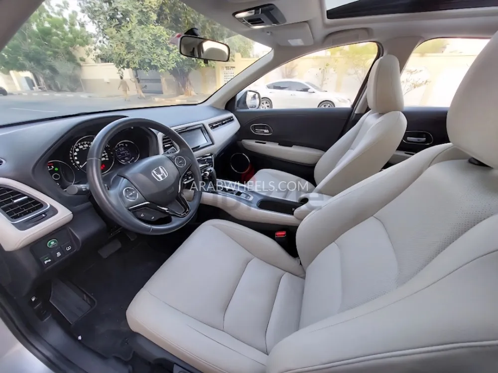 Honda HR-V 2020 for Sale in Dubai Image-5