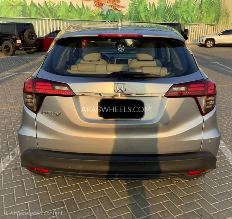 Honda HR-V 2020 for Sale in Dubai Image-9