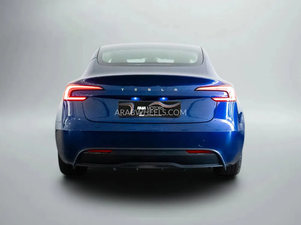 Tesla Model 3 2024 for Sale in Dubai Image-4