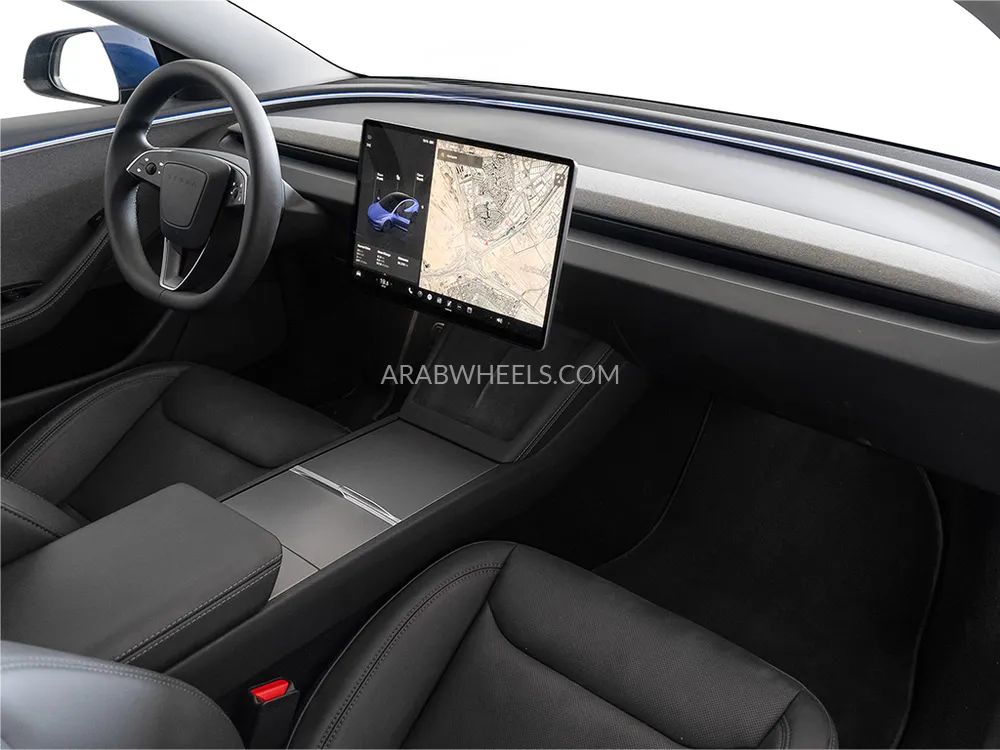 Tesla Model 3 2024 for Sale in Dubai Image-10