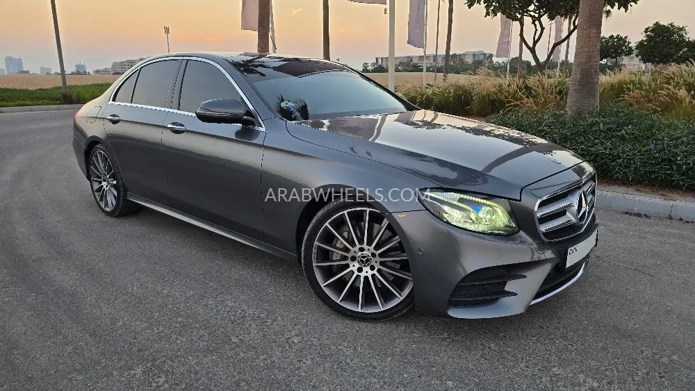 Mercedes Benz E Class 2019 for Sale in Dubai Image-16