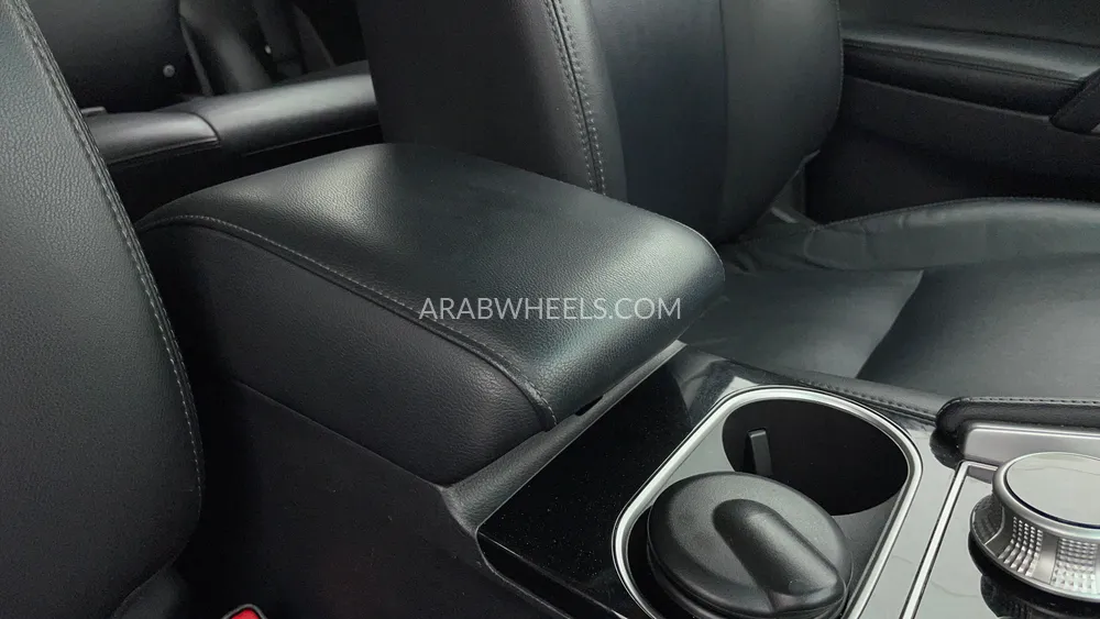 Mitsubishi Montero Sport 2023 for Sale in Dubai Image-39