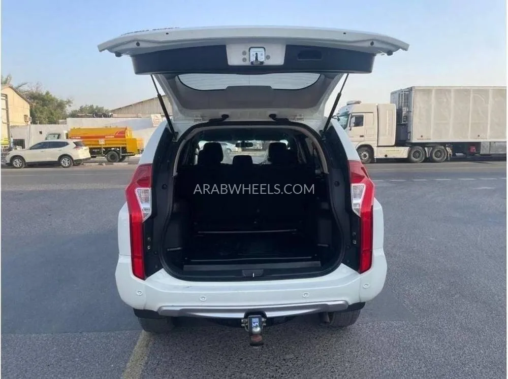 ميتسوبيشي باجيرو 2017 for Sale in دبي Image-9