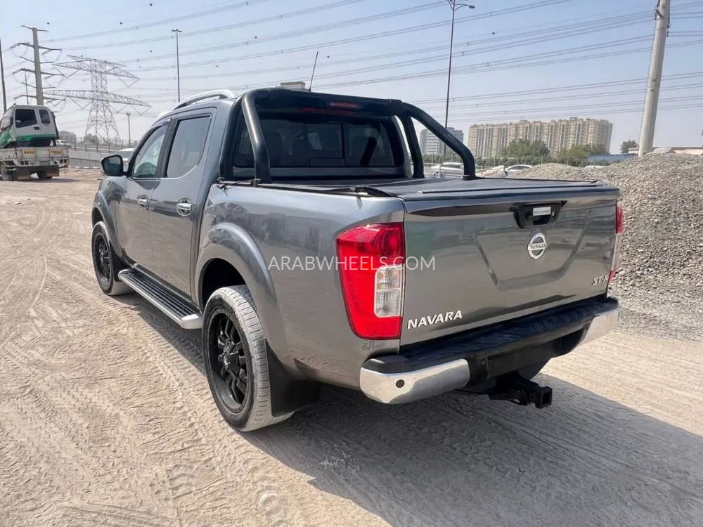 Nissan Navara 2017 for Sale in Dubai Image-5