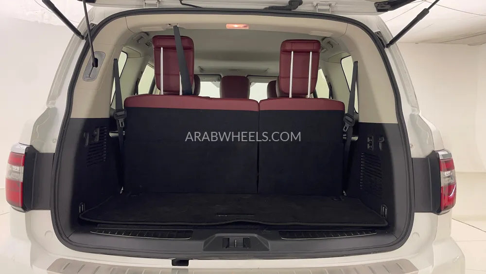 Nissan Patrol 2022 for Sale in Dubai Image-30