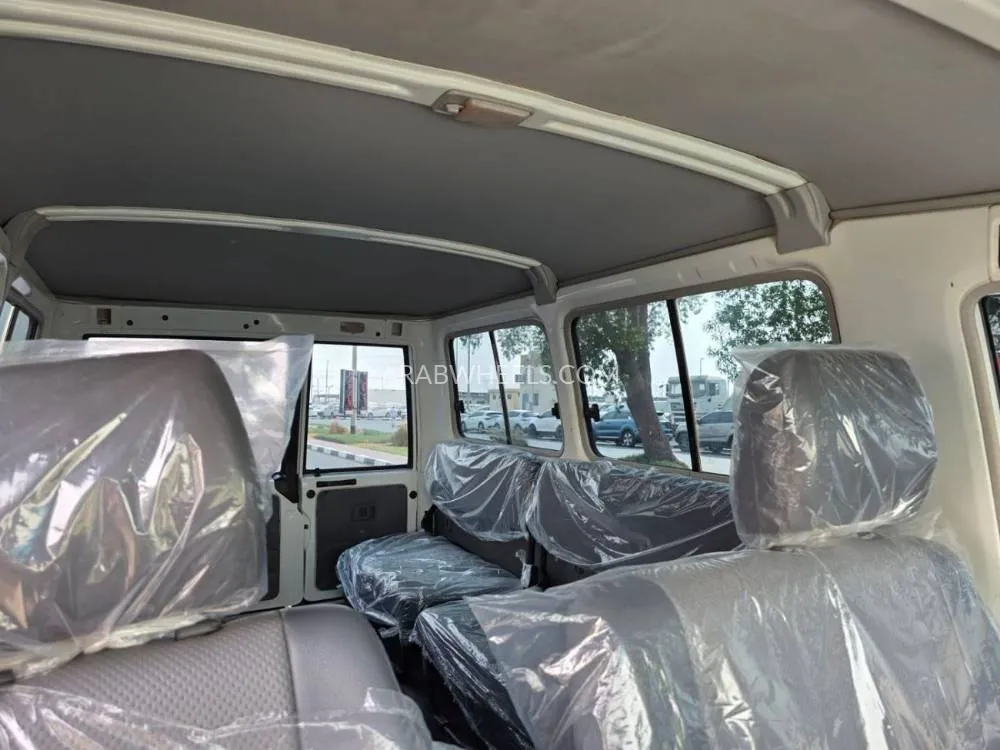 Toyota Land Cruiser 70 Series 2014 for Sale in Dubai Image-15