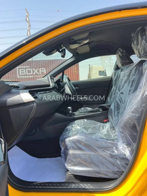 Toyota C-HR 2017 for Sale in Dubai Image-14