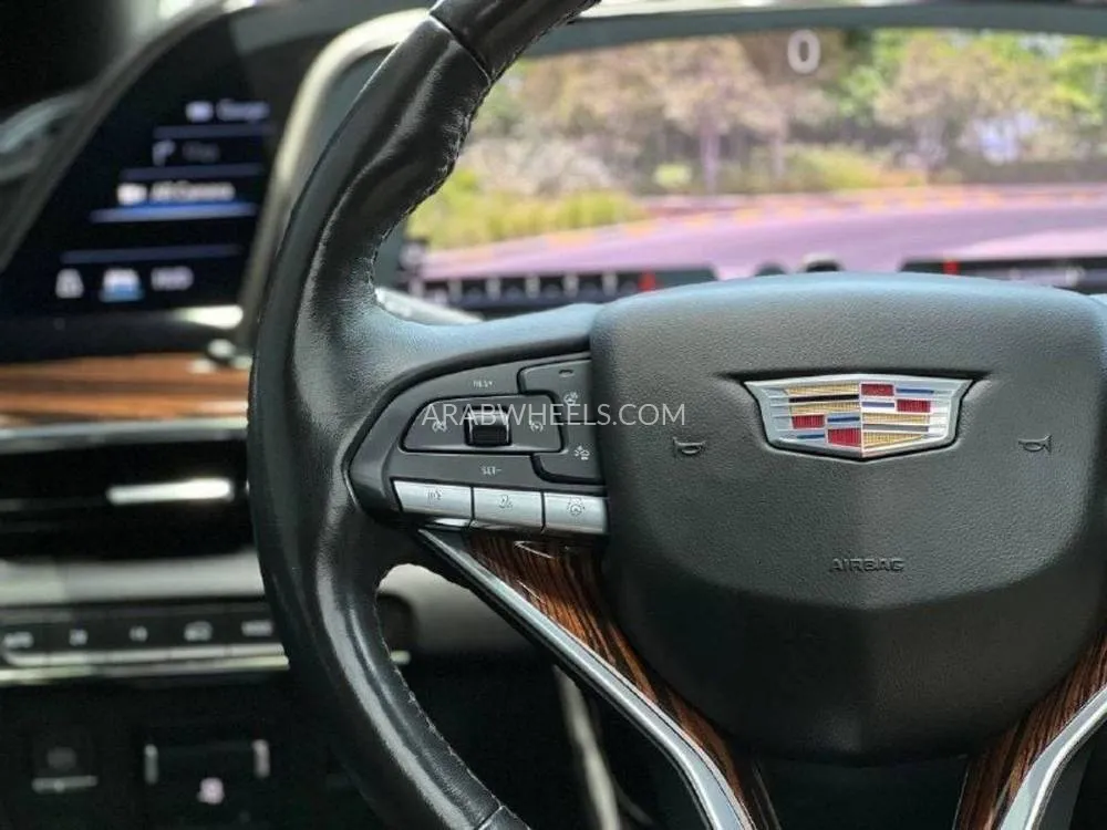 Cadillac Escalade 2022 for Sale in Dubai Image-9