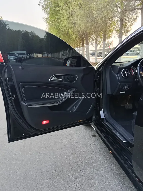 مرسيدس بنز CLA 2016 for Sale in أبو ظبي Image-6
