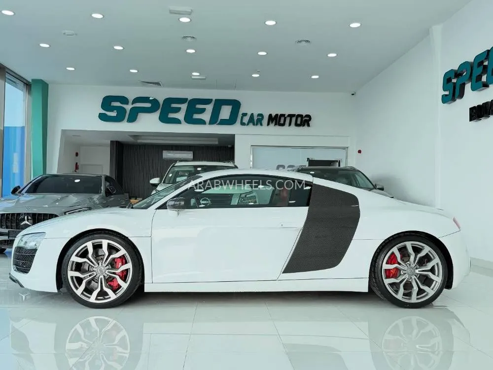 Audi R8 2014 for Sale in Abu Dhabi Image-7