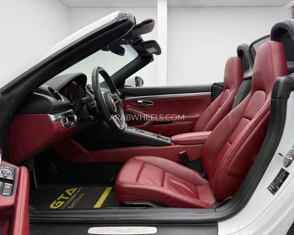 بورشه بوكستر 2018 for Sale in دبي Image-29