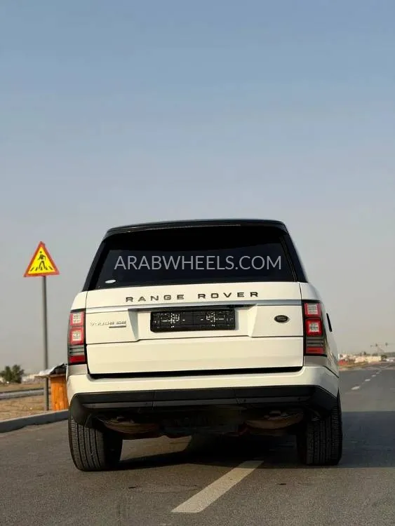 Land Rover Range Rover Evoque 2015 for Sale in Sharjah Image-7
