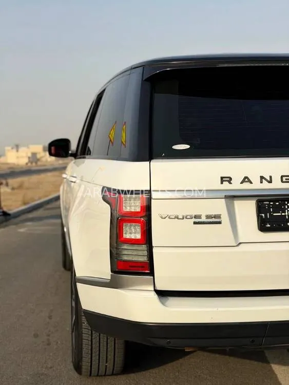 Land Rover Range Rover Evoque 2015 for Sale in Sharjah Image-10