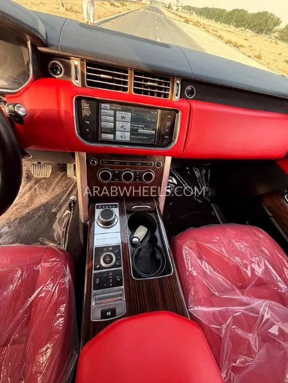 Land Rover Range Rover Evoque 2015 for Sale in Sharjah Image-14