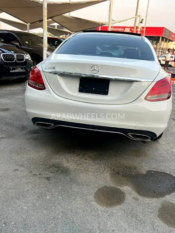 Mercedes Benz C Class 2018 for Sale in Sharjah Image-8