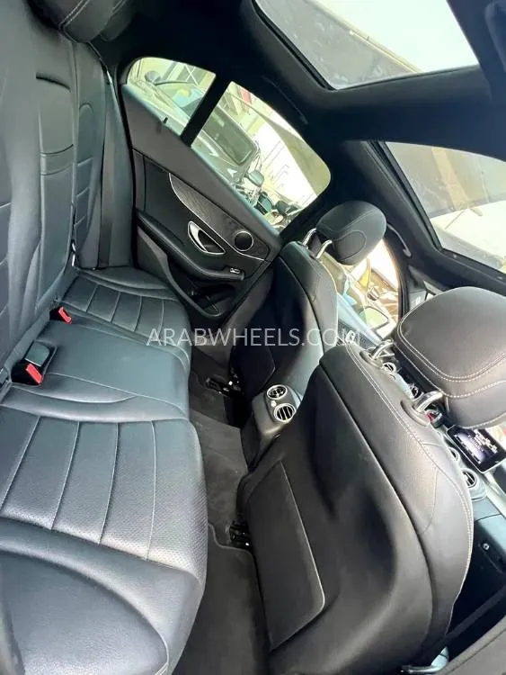 Mercedes Benz C Class 2018 for Sale in Sharjah Image-10
