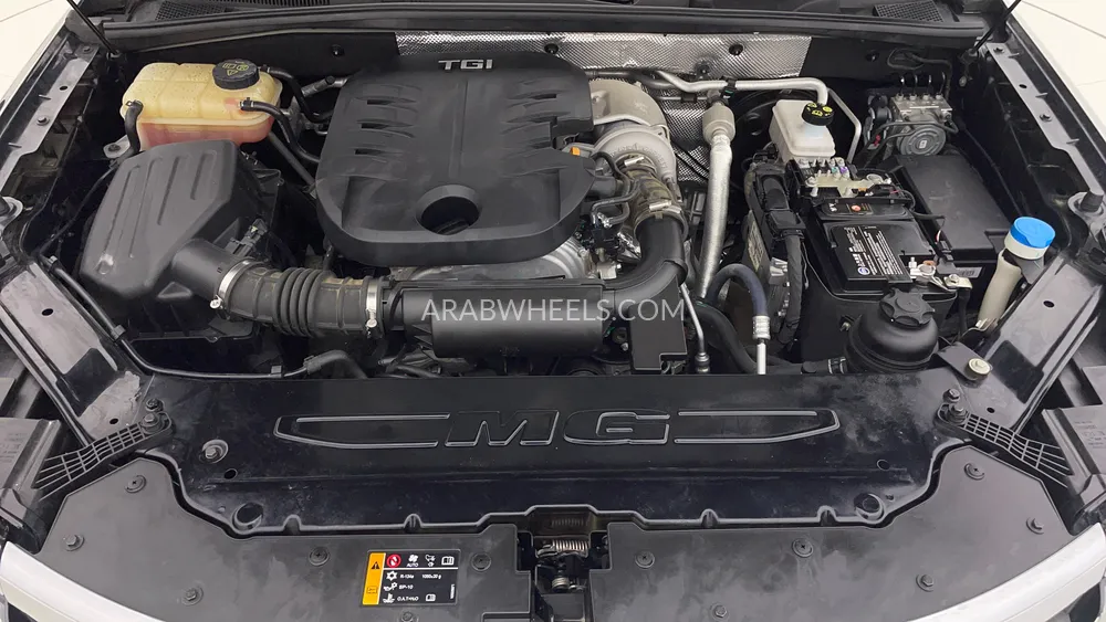 إم جي RX8 2023 for Sale in دبي Image-9