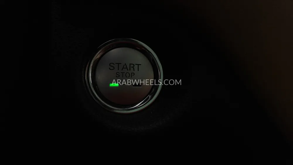 إم جي RX8 2023 for Sale in دبي Image-23