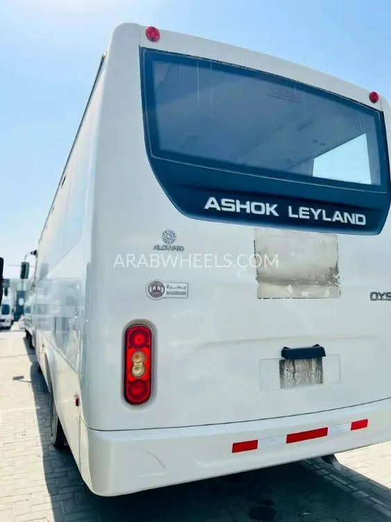 Ashok Leyland Oyster 2021 for Sale in Sharjah Image-6