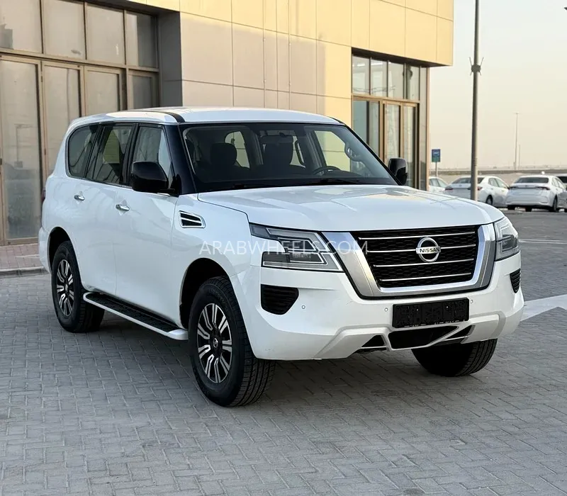 Nissan Patrol 2020 for Sale in Abu Dhabi Image-3