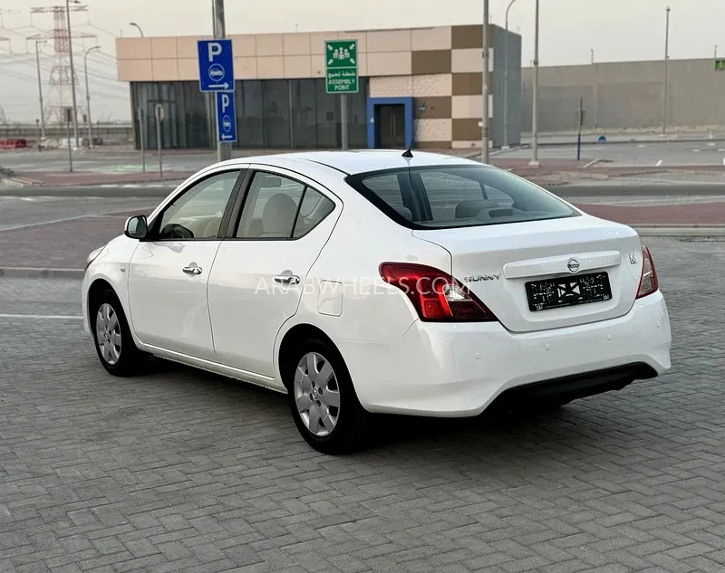 Nissan Sunny 2022 for Sale in Abu Dhabi Image-6