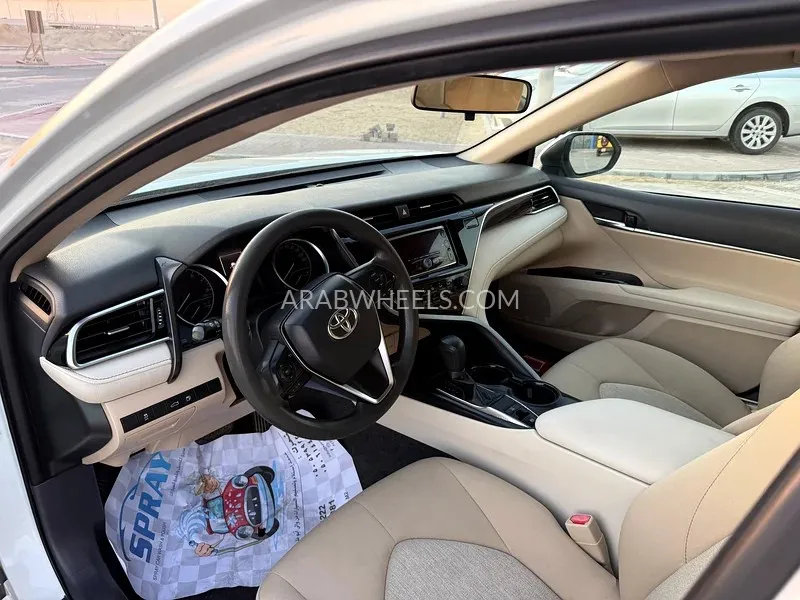 Toyota Camry 2019 for Sale in Abu Dhabi Image-11