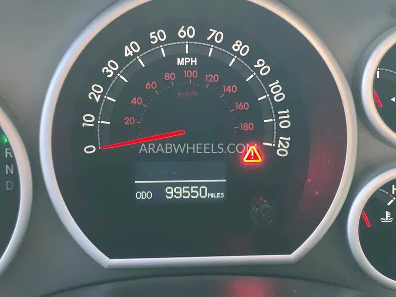 Toyota Tundra 2011 for Sale in Sharjah Image-14