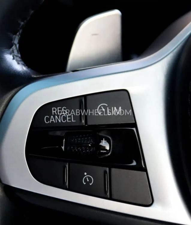 BMW 5 series 2020 for Sale in Sharjah Image-14