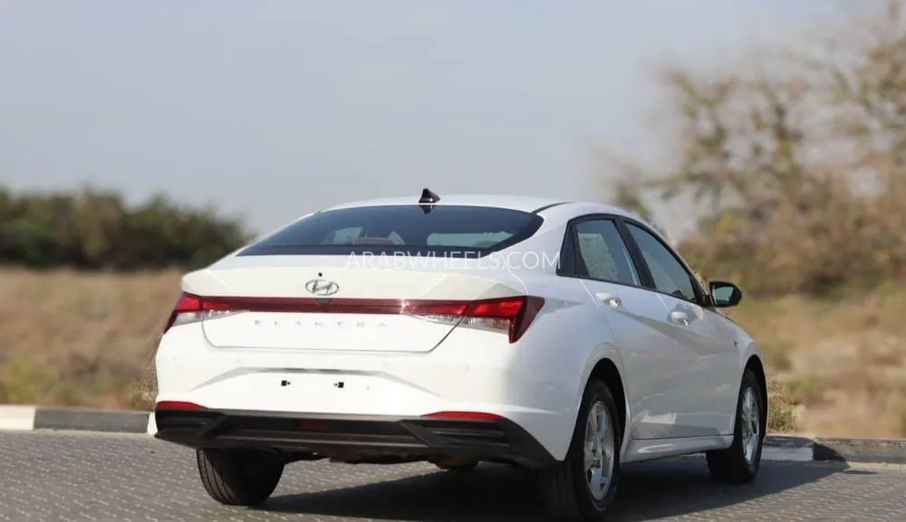 هيونداي إلنترا 2023 for Sale in الشارقة Image-6