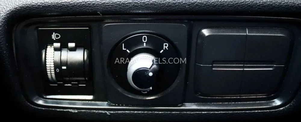 JAC J7 2023 for Sale in Sharjah Image-15