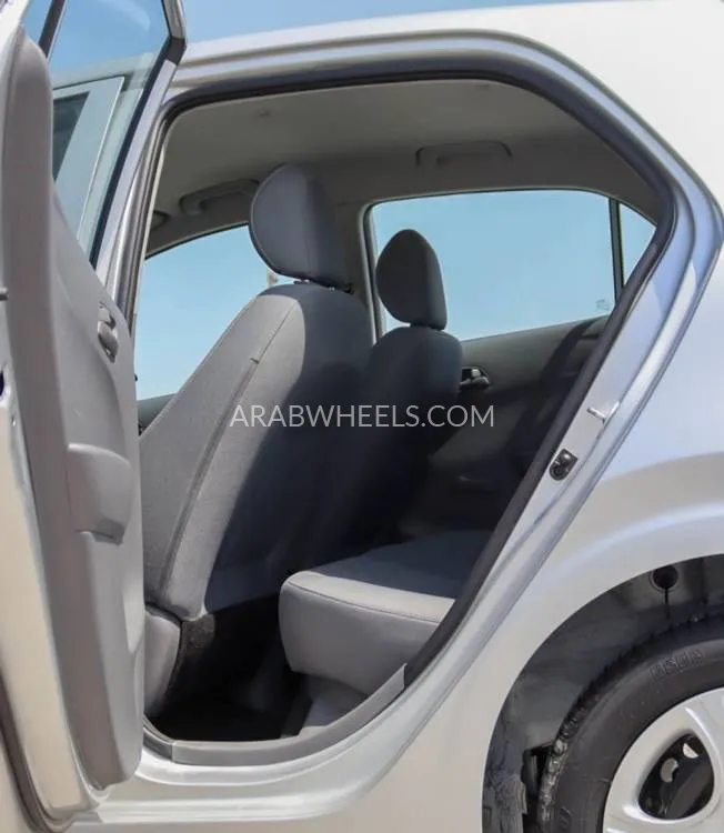 Kia Picanto 2019 for Sale in Sharjah Image-10