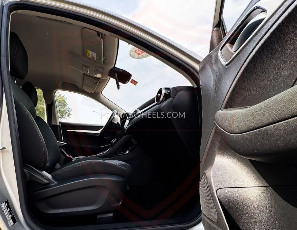 MG EZS 2022 for Sale in Sharjah Image-9